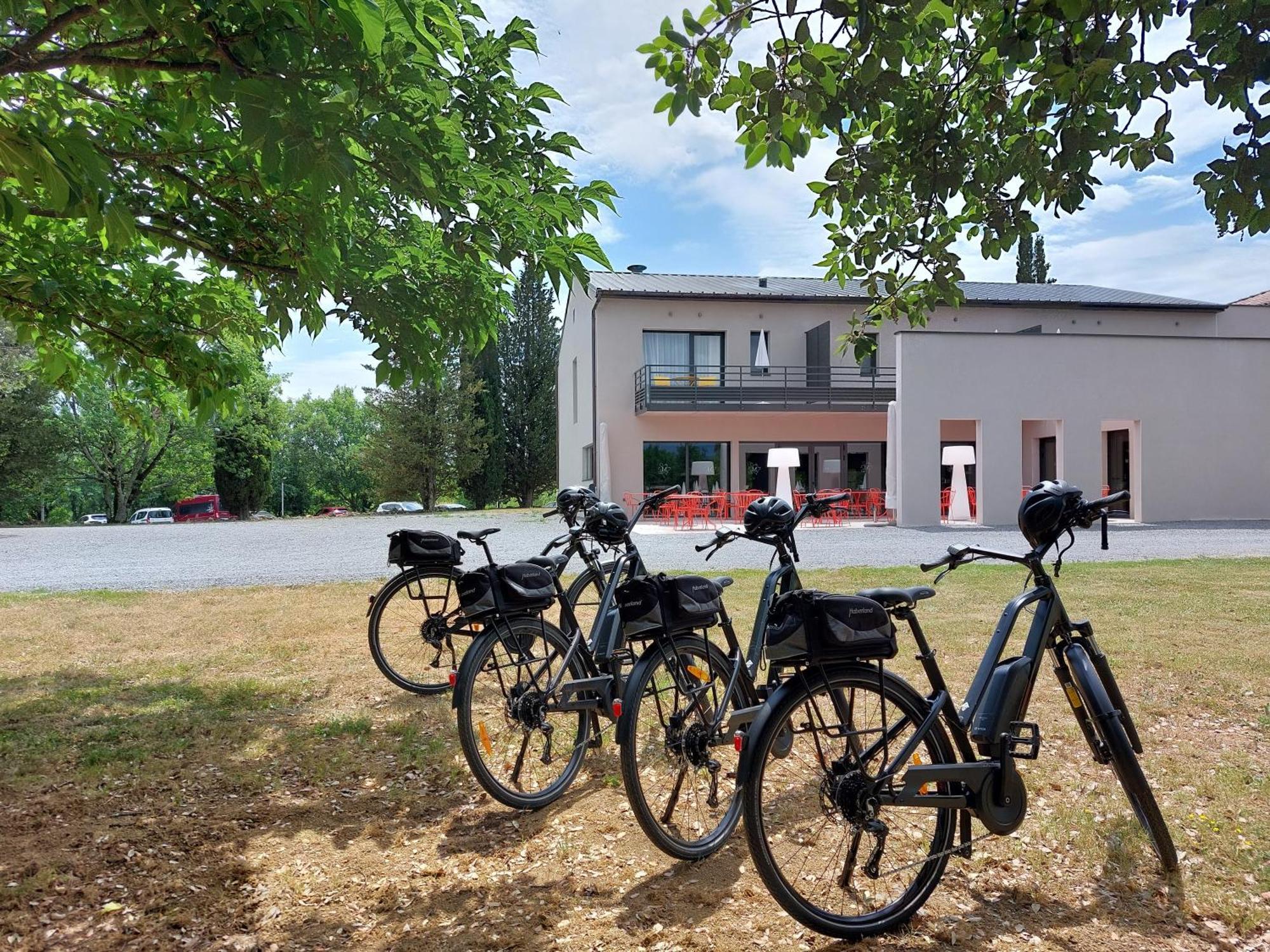 Logis Auberge Les Murets Hotel Restaurant Spa Chandolas Exterior foto