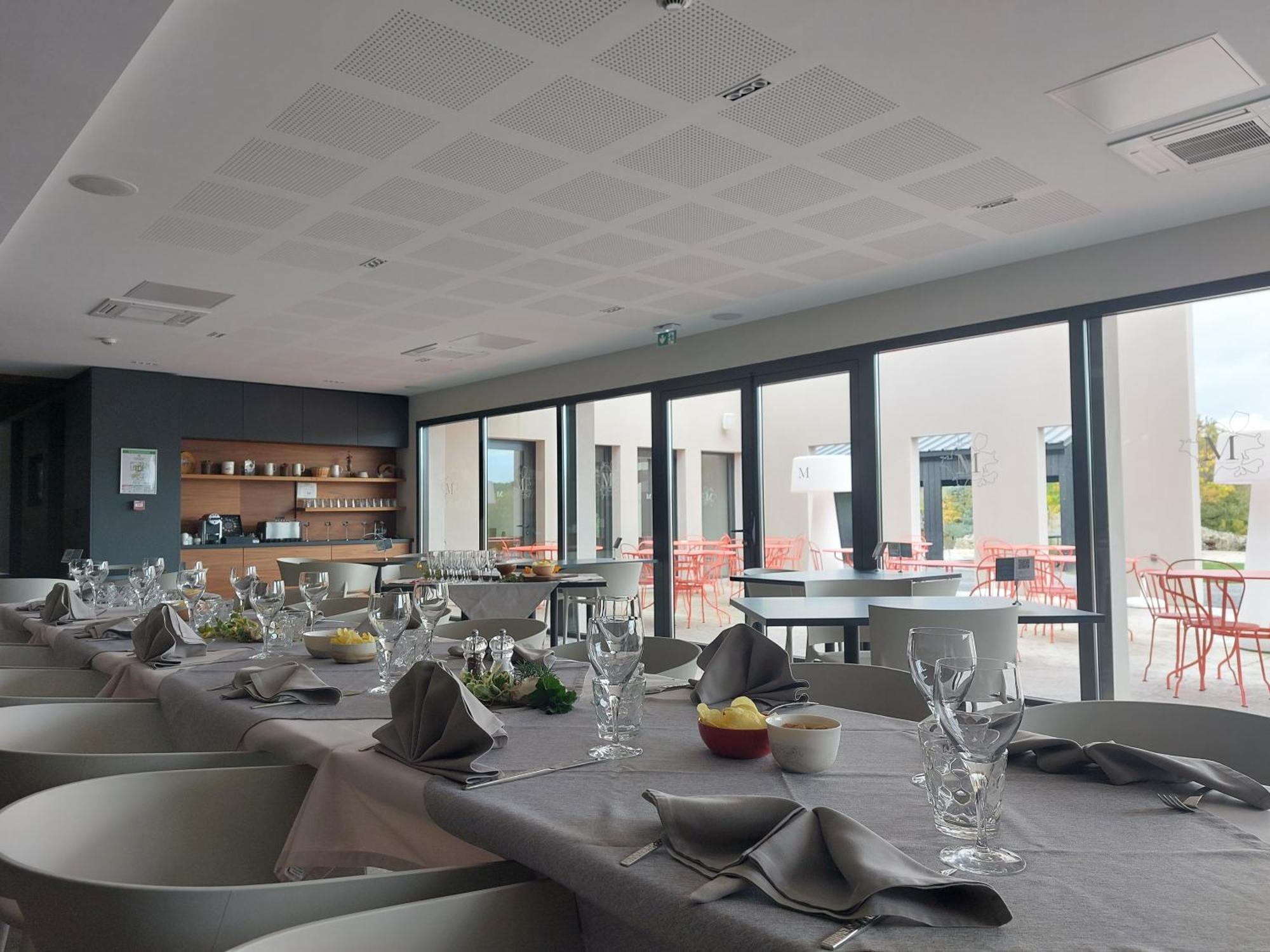 Logis Auberge Les Murets Hotel Restaurant Spa Chandolas Exterior foto