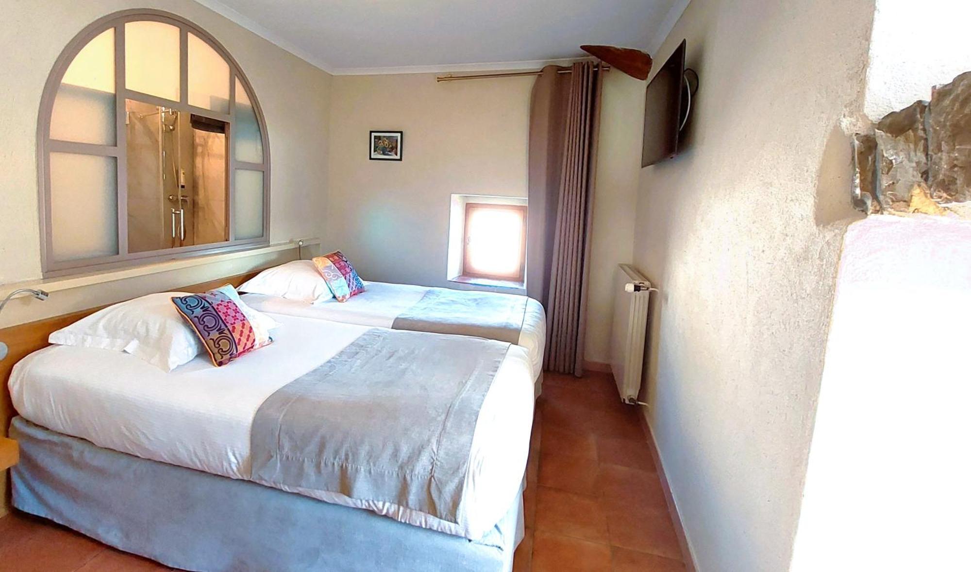 Logis Auberge Les Murets Hotel Restaurant Spa Chandolas Exterior foto