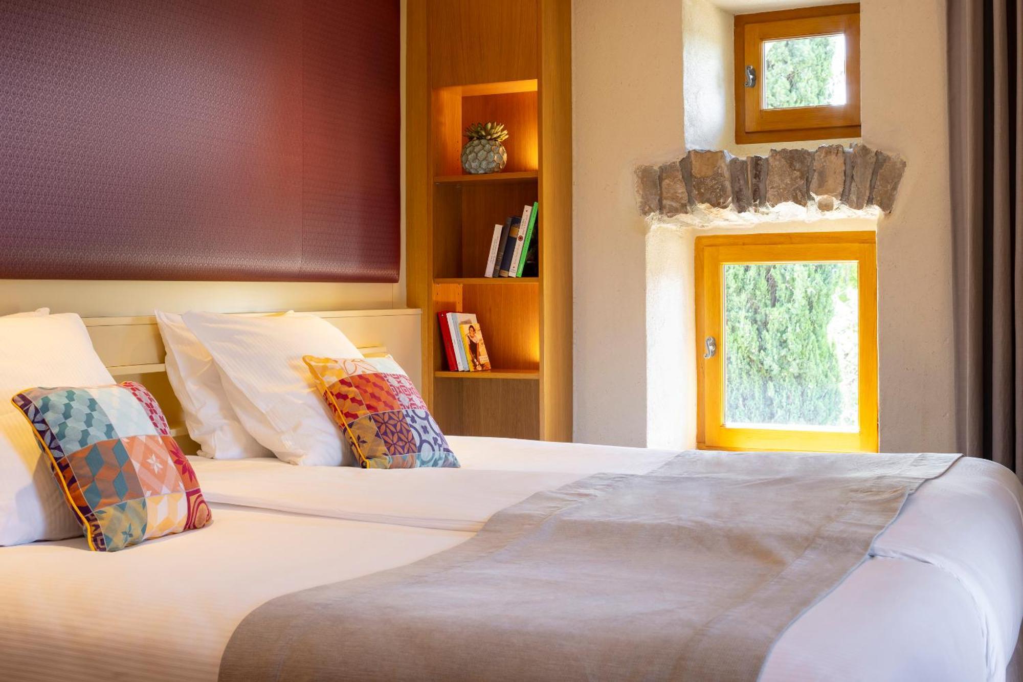 Logis Auberge Les Murets Hotel Restaurant Spa Chandolas Exterior foto